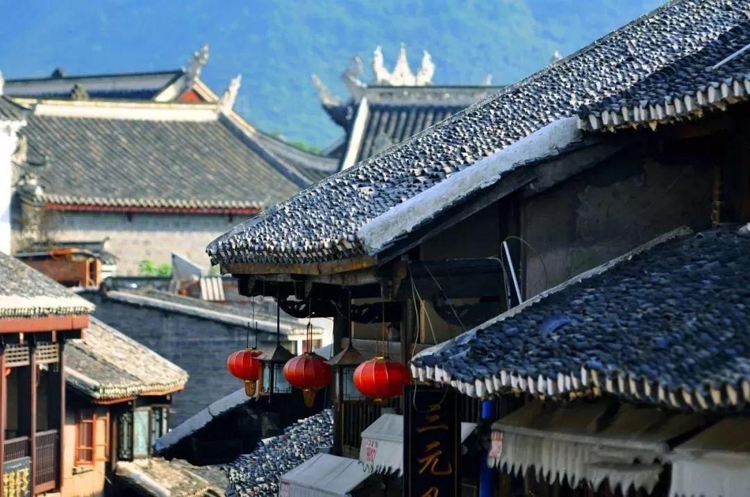 魏忠贤人称“九千九百岁”,却斗不过17岁的崇祯,这是为何?